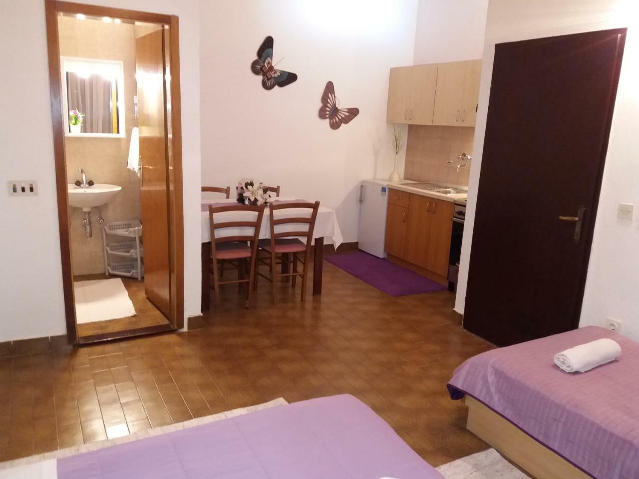 Apartment Hortenzija Baška Voda Esterno foto